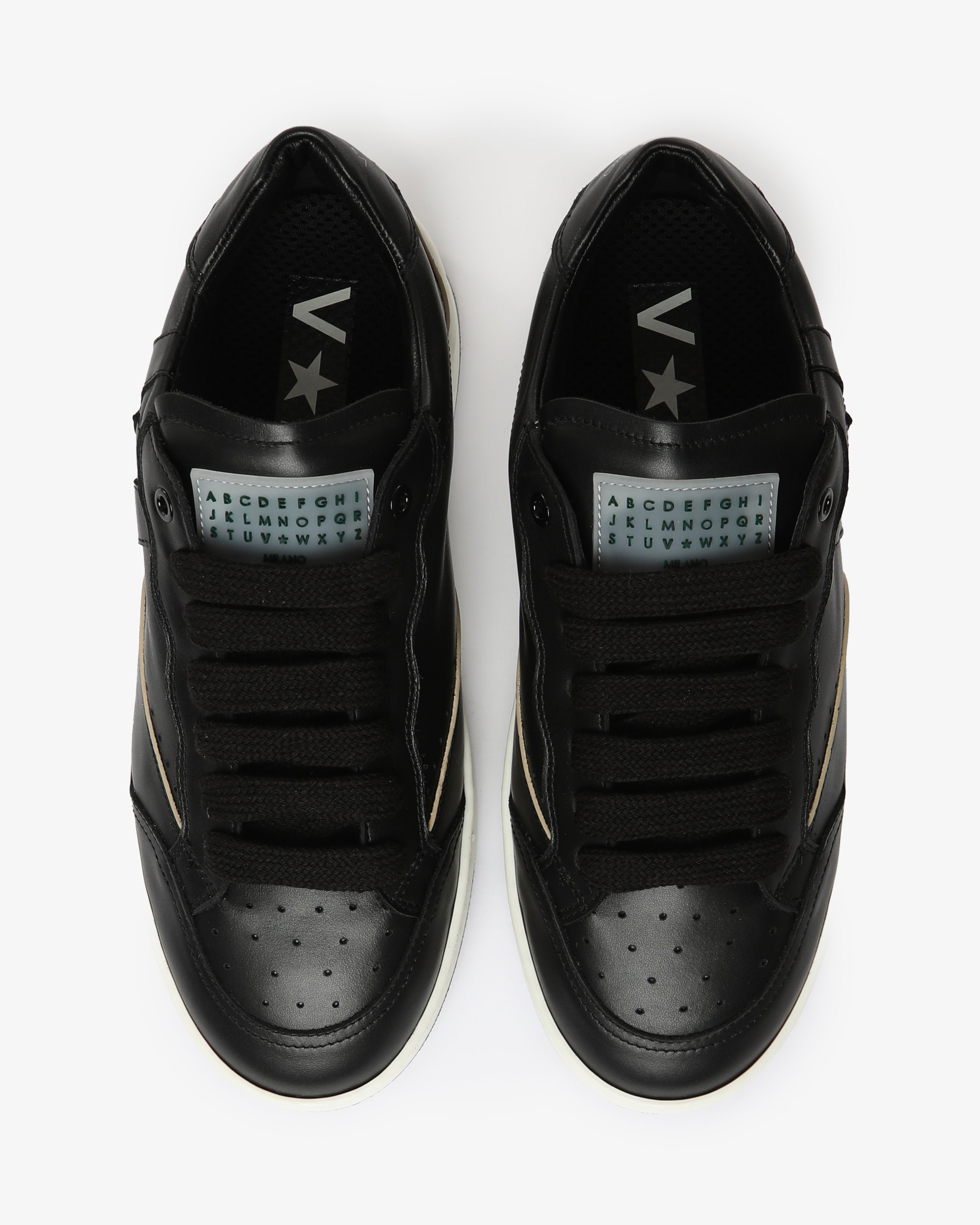 MI.20100/Black
