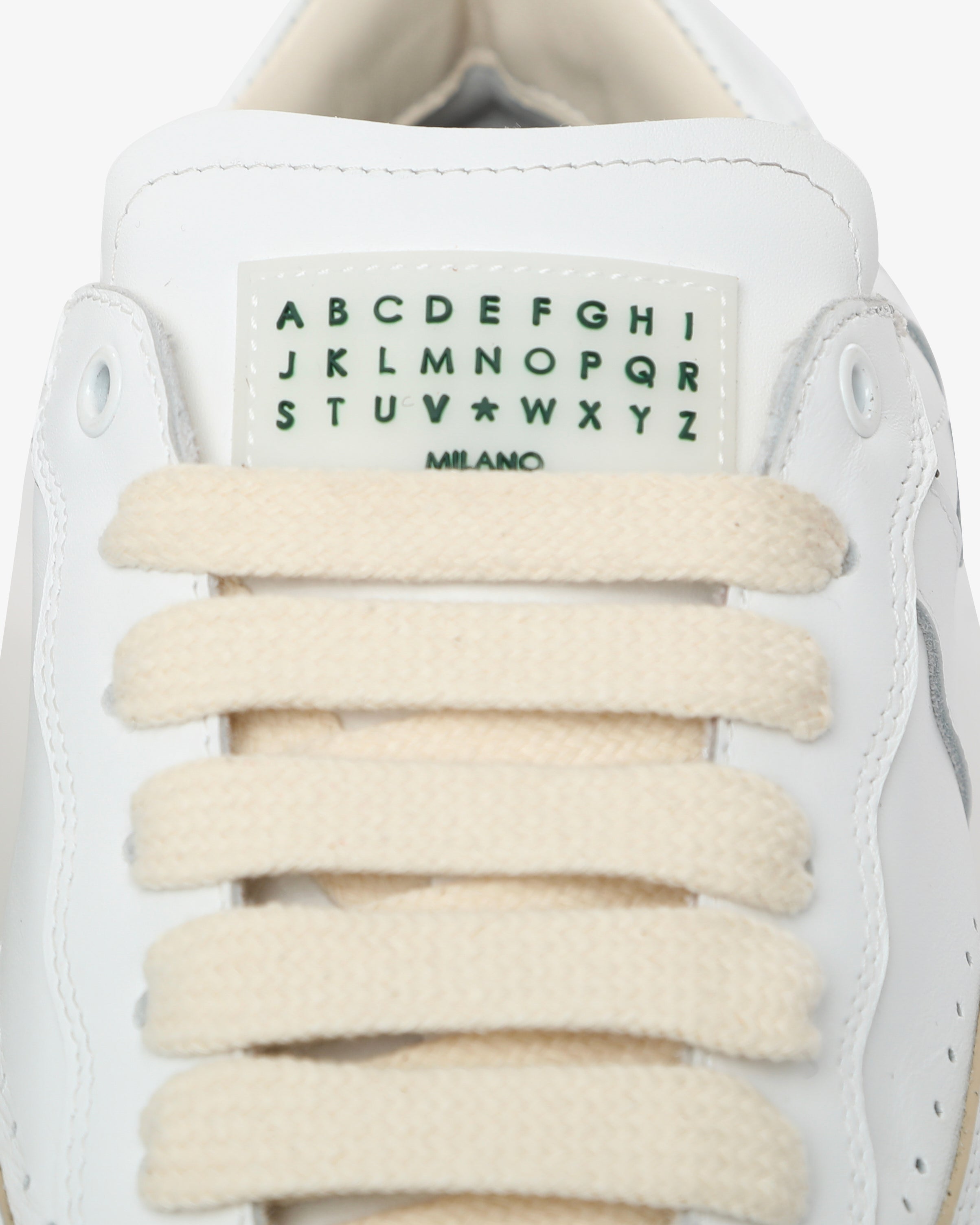 MI.20100/White